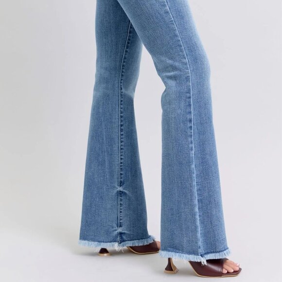Judy Blue Full Size Raw Hem High Rise Bootcut Jeans - Picture 3 of 3